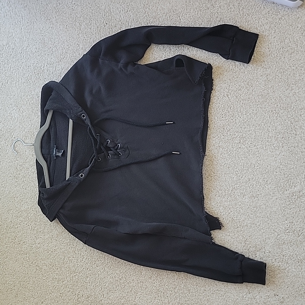 Forever 21 Cropped Lace Up Hoodie M